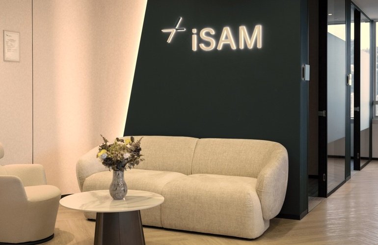 iSAM First Opened a New Cyprus Office, Now It Has Moved to a New Hong Kong Location