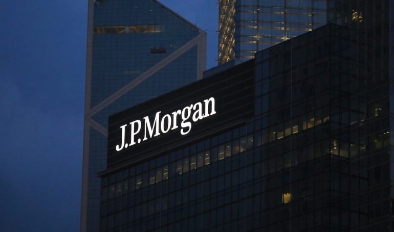 Bitcoin (BTC) Network Hashrate Declined in June as Miners Reacted to Recent Heatwave: JPMorgan