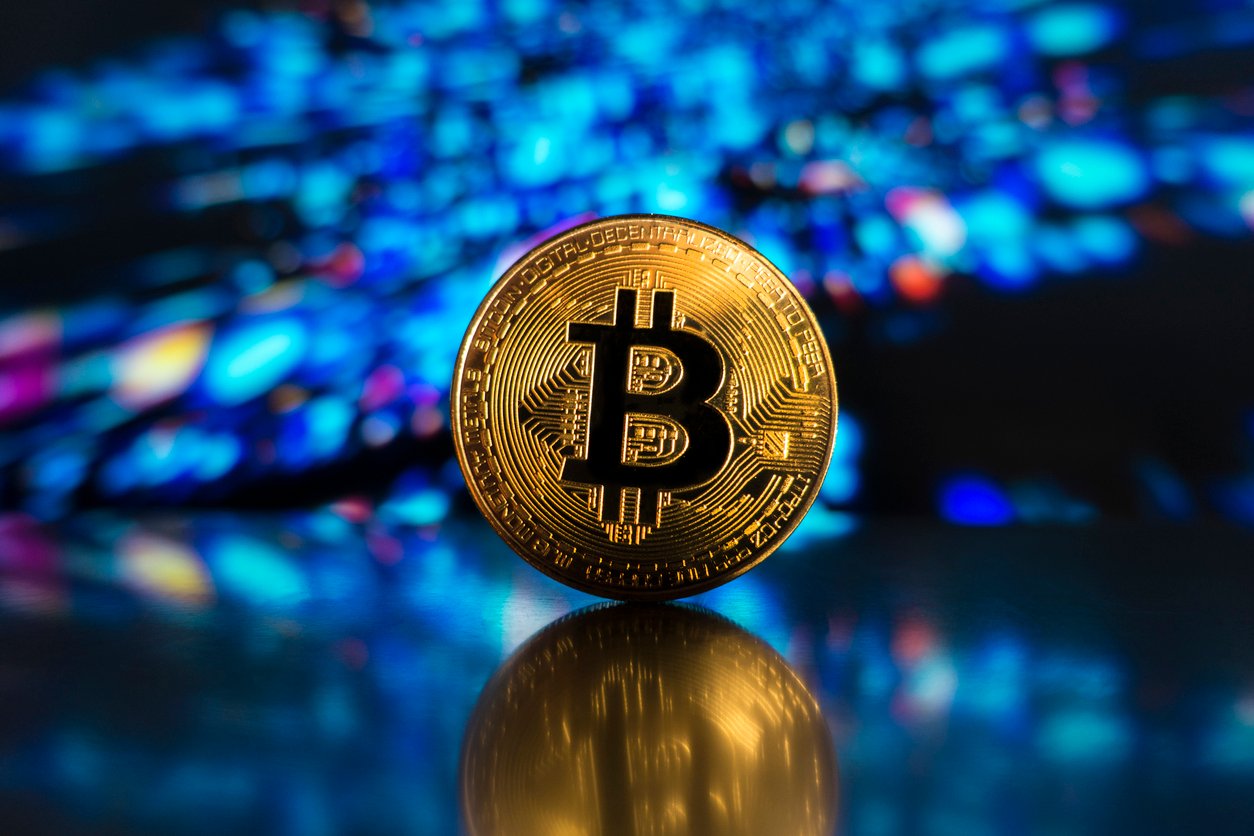Bitcoin Bulls In Cloud 9? Analyst Identifies Where Risk Lies