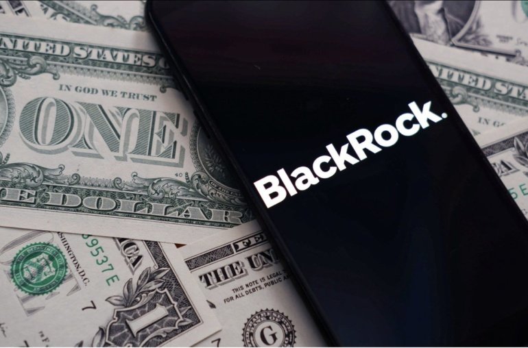 BlackRock Says Surging US Debt Could Fuel De-Dollarization