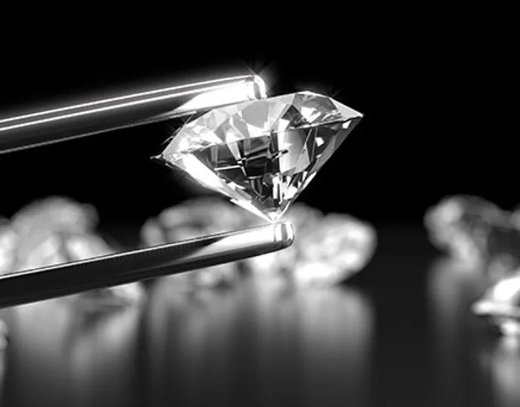Diamond Prices Begin To Decline in the Commodity Markets
