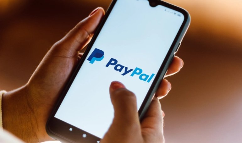 PayPal Unleashes Crypto Carnival: 100+ Coins Now Accepted By US Merchants