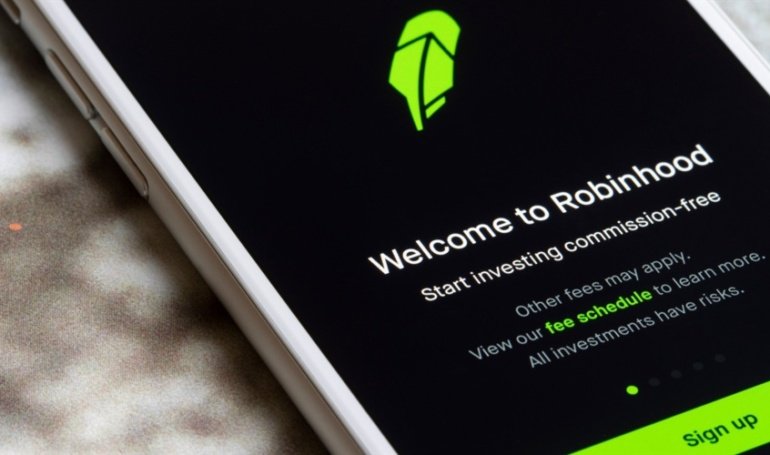 Robinhood, S&P 500, Nasdaq 100: Bitstamp Deal, Record Closes, and JPMorgan's Bold Forecast