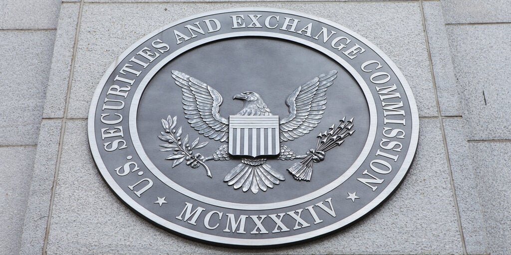 SEC Delays Decision on Bitwise Bitcoin, Ethereum ETFs’ In-kind Redemptions