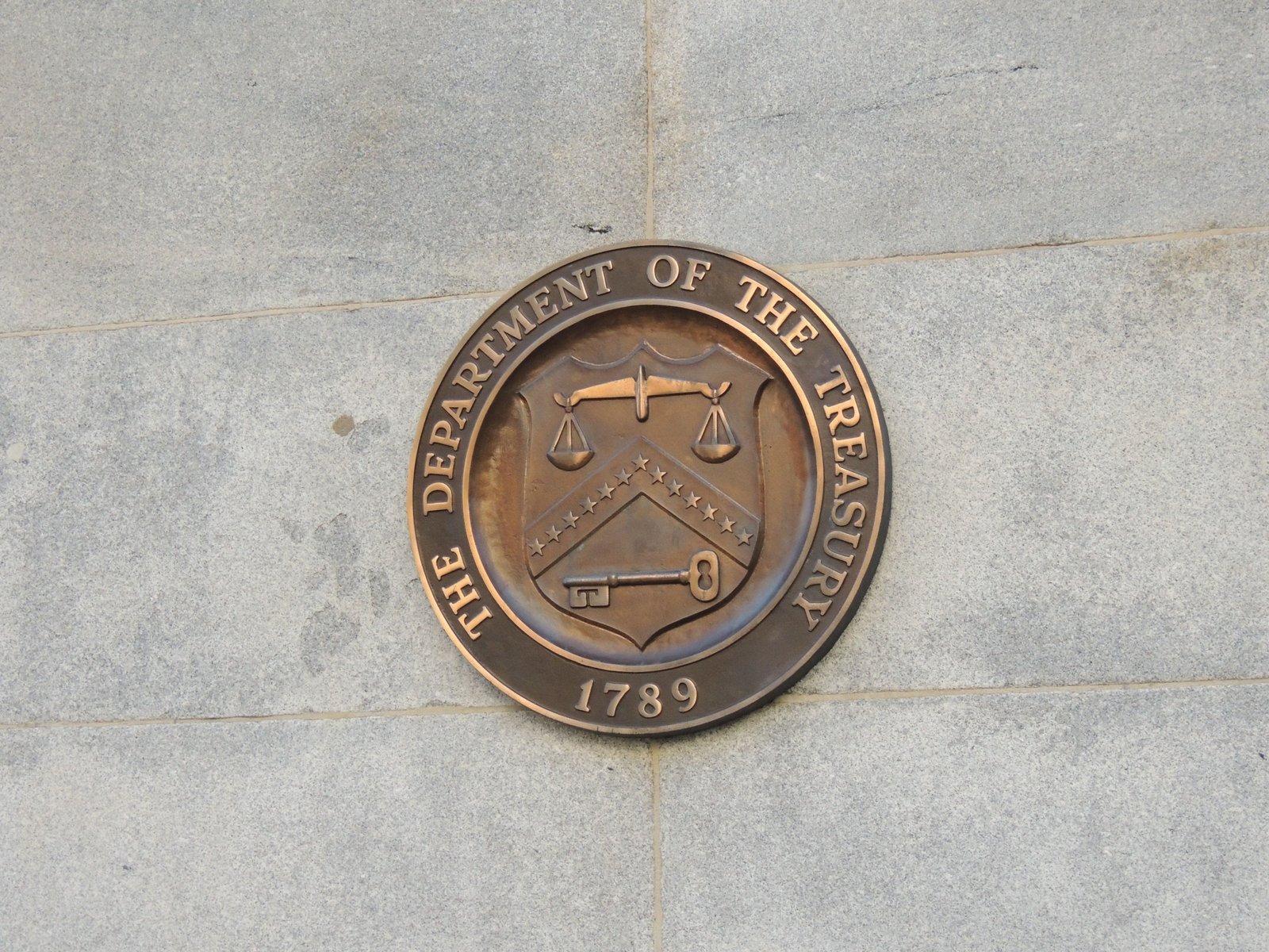 U.S. Sanctions North Korean IT Workers Over ‘Cyber Espionage,’ Crypto Thefts