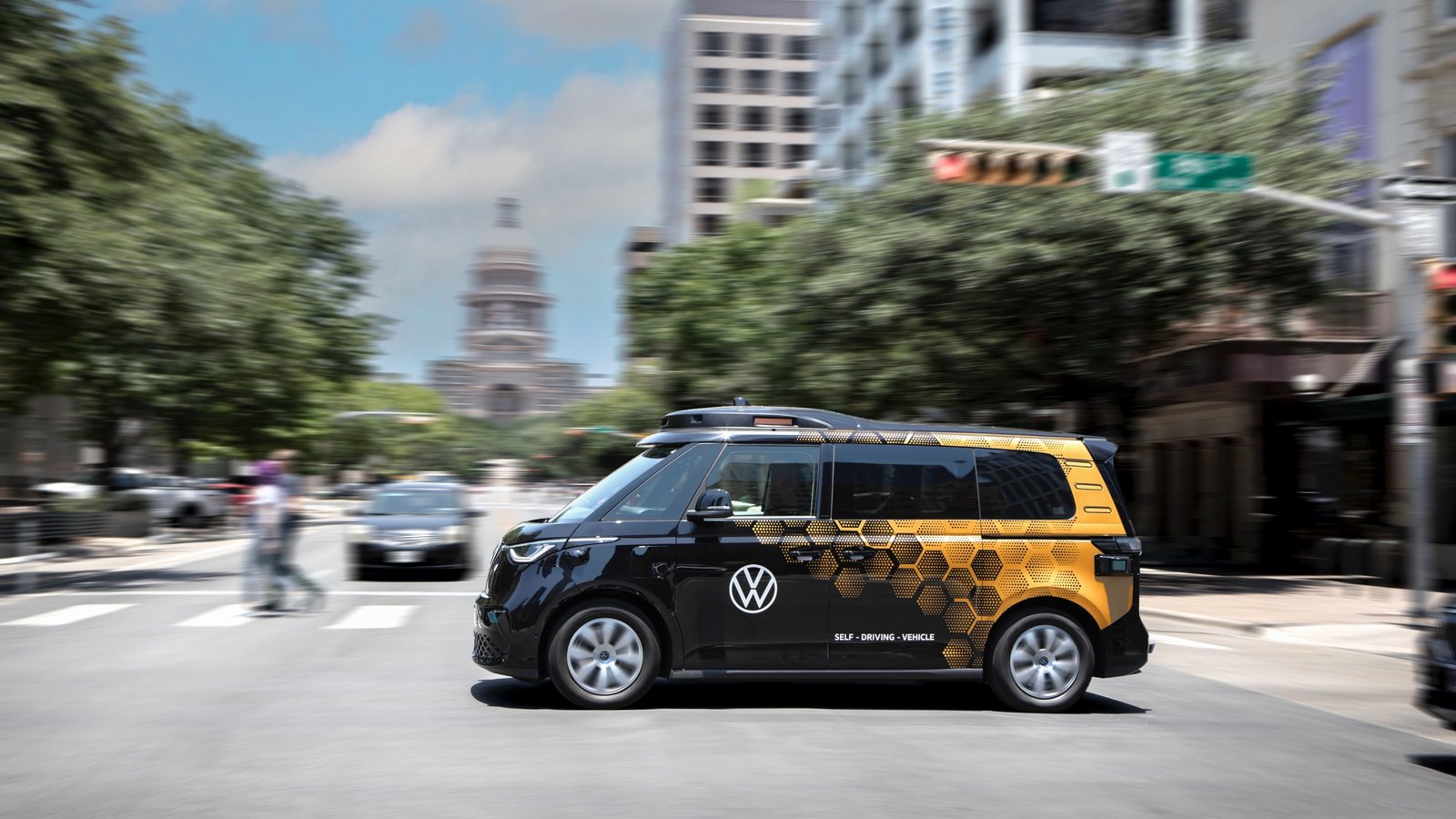 Volkswagen Taps Solana-Based DePIN Project Hivemapper’s Bee Maps for Driverless Data