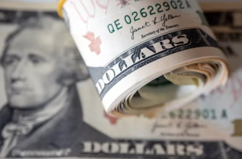 What Happened to the US Dollar? Why Is It Falling in 2025?