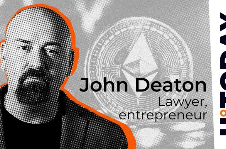 XRP Advocate John Deaton Breaks Silence on Wall Street, Copying Strategy’s Model