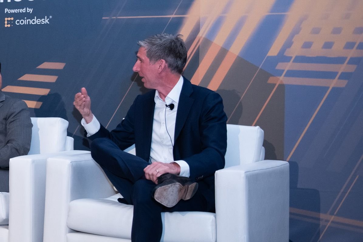 ‘You Can’t Put the Genie Back in the Bottle,’ Crypto is Going Mainstream: Bitwise Says