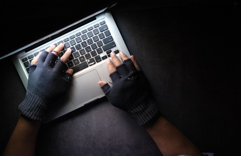  Billion in Crypto Fraud: How Pig Butchering and Rug Pulls Steal Millions