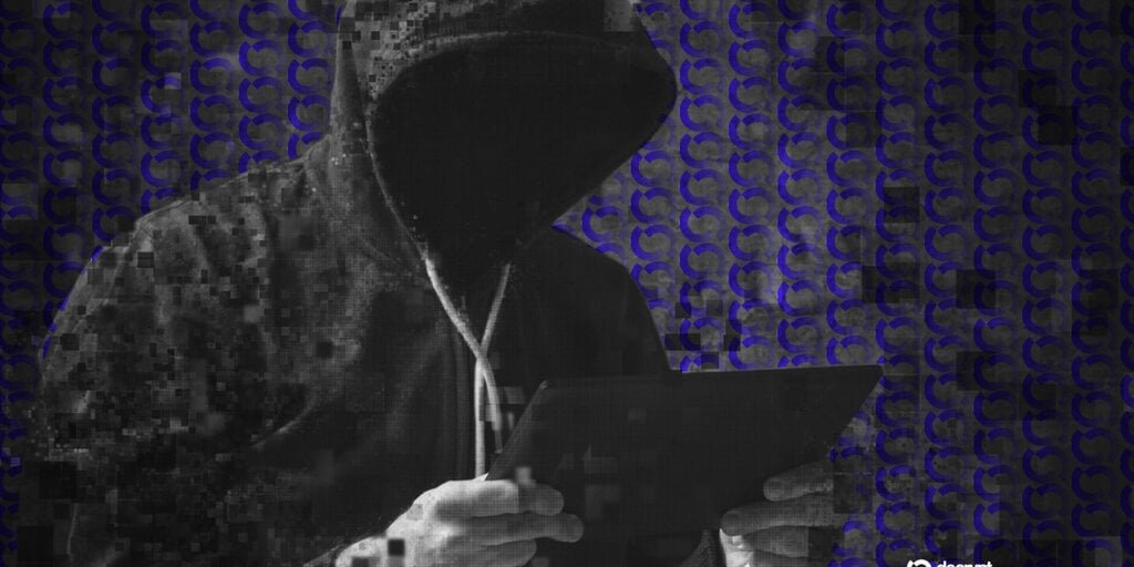 A Russian Hacking Group Is Using Fake Versions of MetaMask to Steal M in Crypto