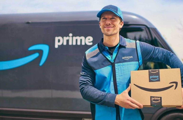 Amazon Announces New E-Commerce Update: Will AMZN Rally?