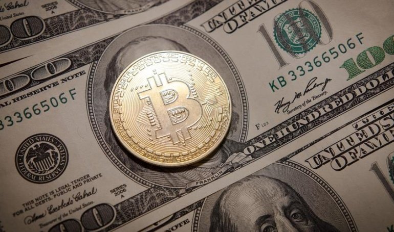 Analyst Warns of Volatile Decade