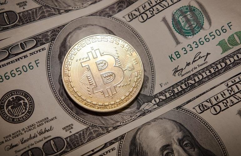 Analyst Warns of Volatile Decade