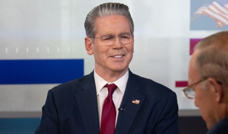 BTC Price Rally Stalls on U.S. Inflation, Policy Whiplash: Crypto Daybook Americas