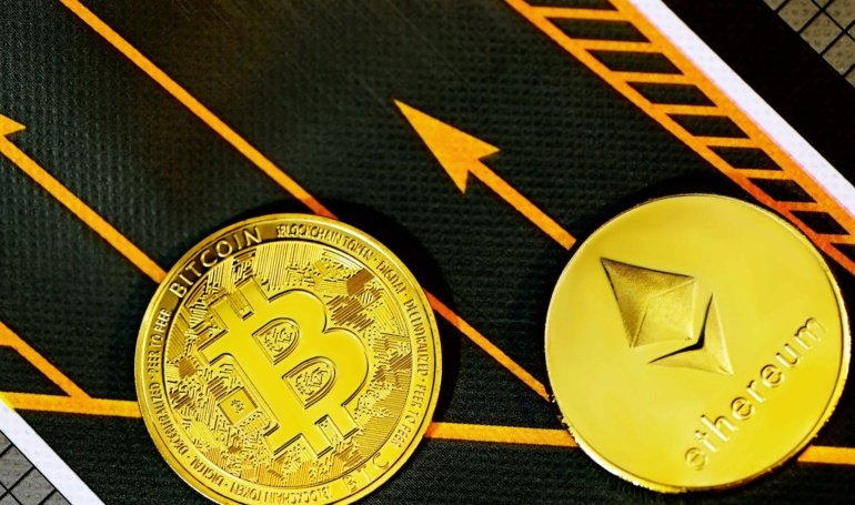 Bitcoin Weakness Vs. Ethereum Strength: On-Chain Data Reveals Divergence