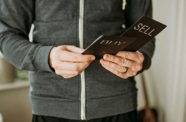 Chainlink Ready For Massive Breakout? 15% Drop May Come First