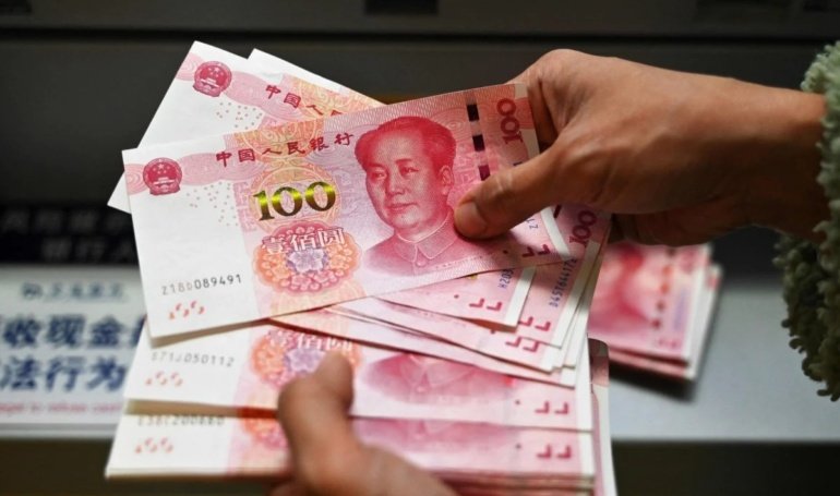 Chinese Exporters Swap Dollar for Yuan in Trade