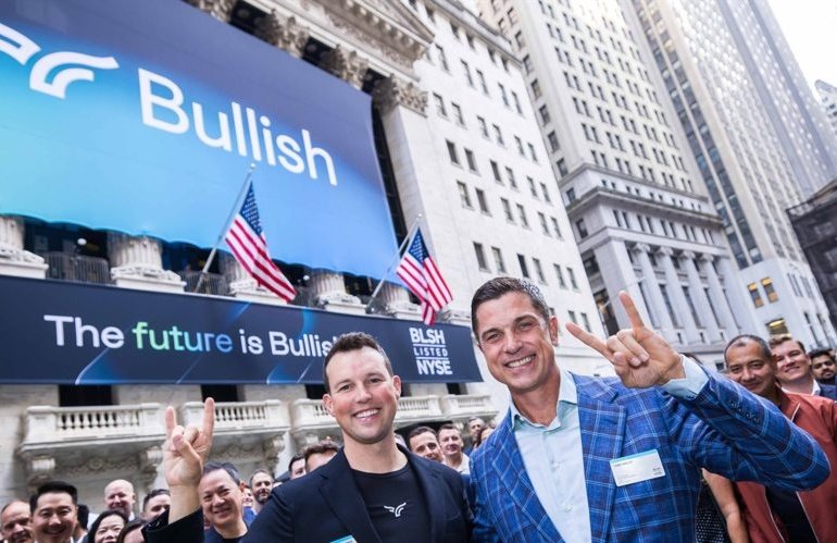 Crypto Exchange Bullish Valued at .2 Billion After NYSE Debut, Outperforms eToro