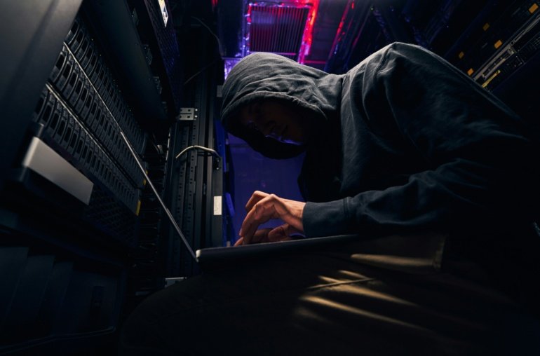 Inside Qubic’s Controversial 51% Takeover of the Monero Blockchain