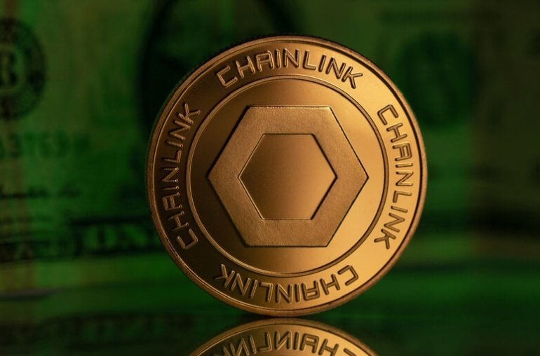 Large Chainlink Bag Holders Swell as Oracle Company Creates LINK Reserve