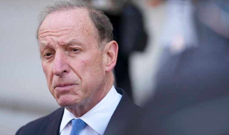 Lisa Cook Hires Abbe Lowell