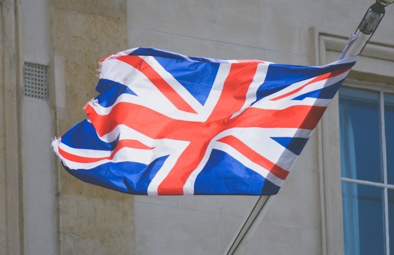 Payment Delays Hit 40% of UK Crypto Investors, Banks Point to Fraud