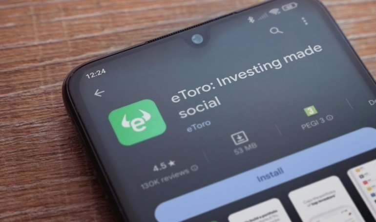 Retail Traders Gain Quant-Level Tools as eToro Launches Public API and AI Assistant Tori
