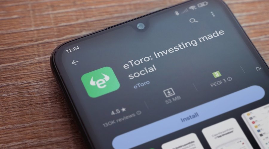 Retail Traders Gain Quant-Level Tools as eToro Launches Public API and AI Assistant Tori