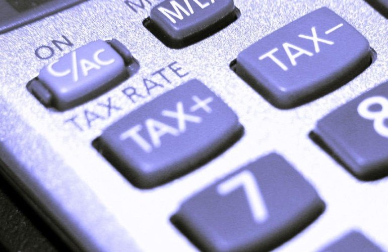 AI Demand, Tax Incentives, TSMC Outlook Draw Institutional Traders to Semiconductor Stocks