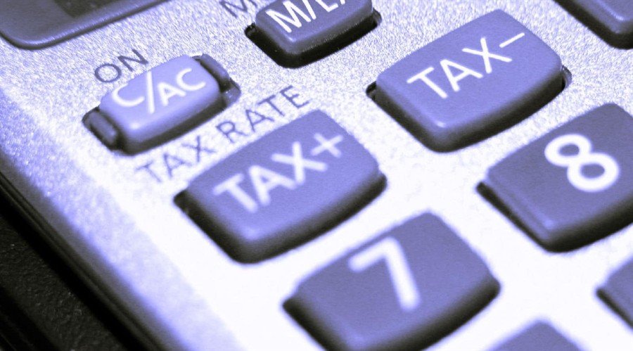 AI Demand, Tax Incentives, TSMC Outlook Draw Institutional Traders to Semiconductor Stocks