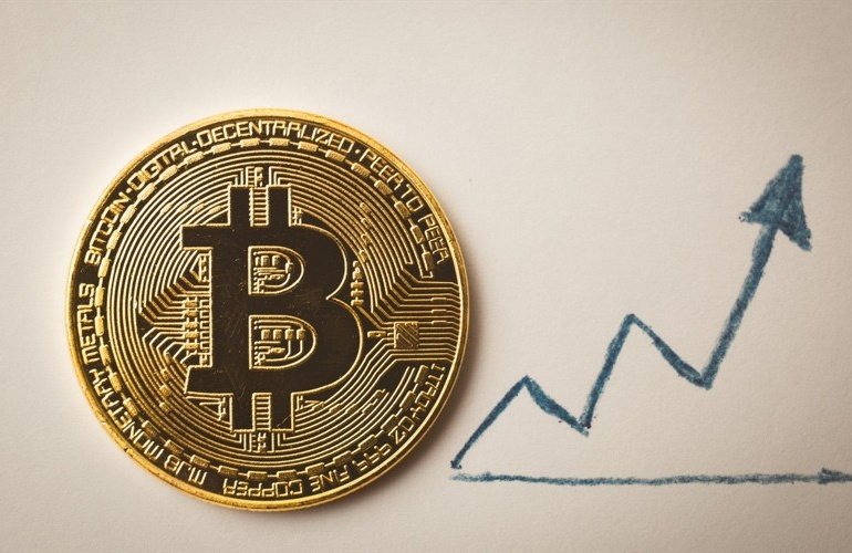 Bitcoin Finds Support; Crypto Analyst Highlights Key Levels Towards 9K