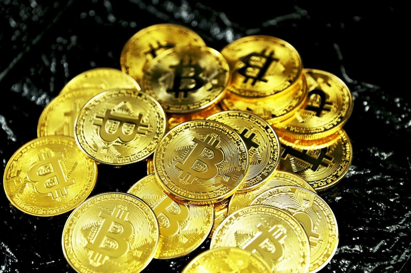 Bitcoin Withdrawal Wave Points To Another Major Leg Up In The Bull Cycle, Analyst Says