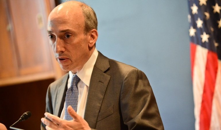 Coinbase Files Legal Motion Against SEC Over Lost Texts From Ex-Chair Gary Gensler