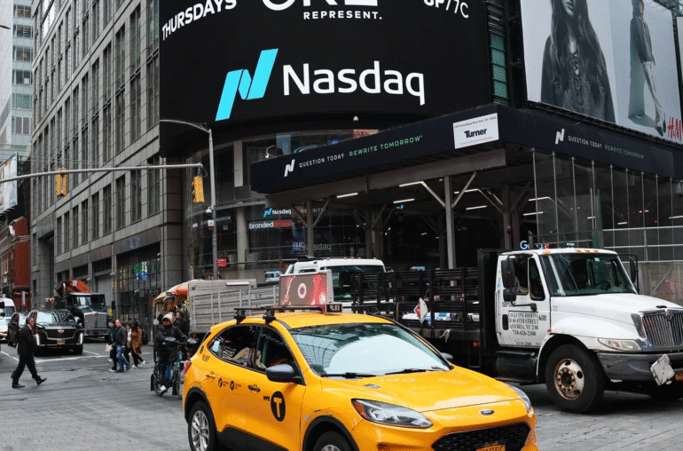 Gemini Stock ($GEMI) Surges 14% on IPO Debut; Winklevoss Brothers Predict M Bitcoin