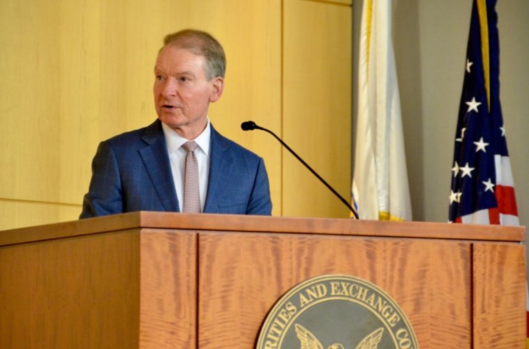 U.S. SEC, CFTC Combine Forces to Clear Registered Firms’ Trading of Spot Crypto