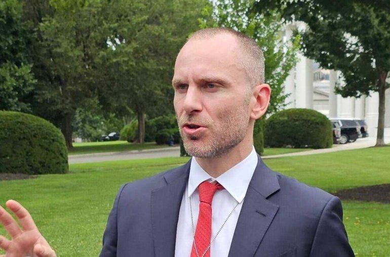 USDT Issuer Tether Holds Talks to Invest in Gold Mining: FT