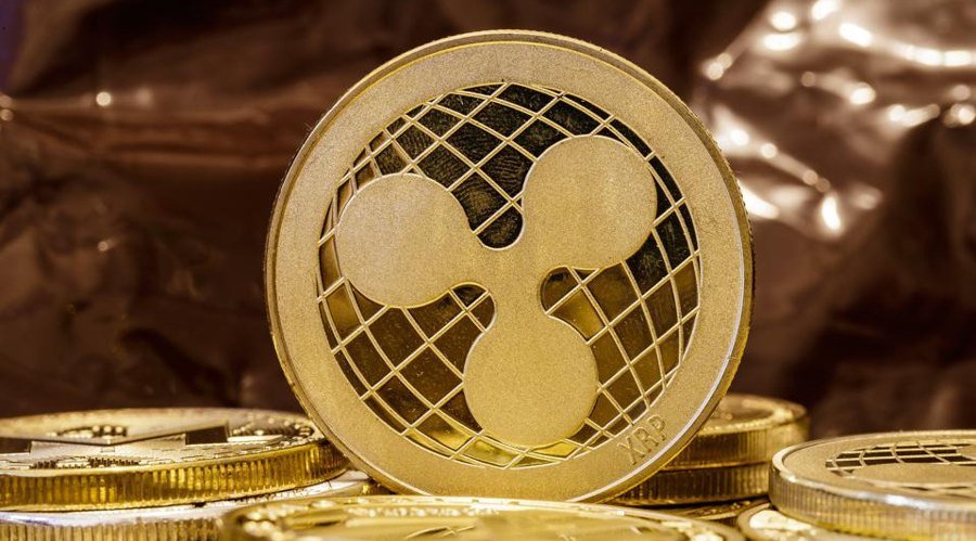 XRP Reverses at Double Bottom; This Analyst Sees Crypto Upswing