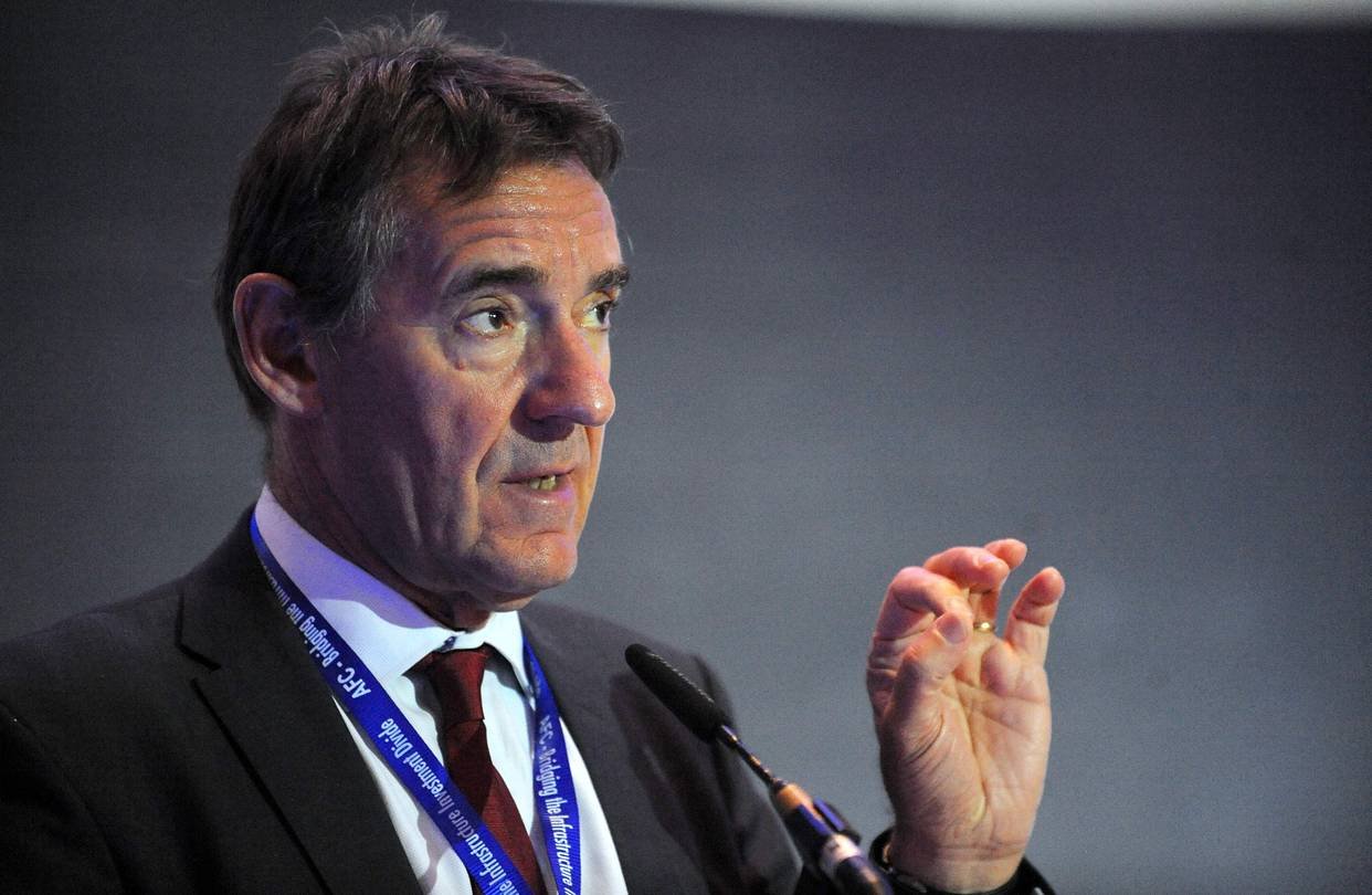 Jim O’Neill Marks 25 Years of BRICS Amid Rising De-Dollarization