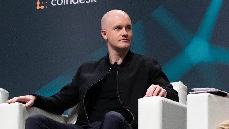Coinbase debuts tokenized stocks on Base network, joining race to bring equities on blockchain Coinbase debuts tokenized stocks on Base network, joining race to bring equities on blockchain