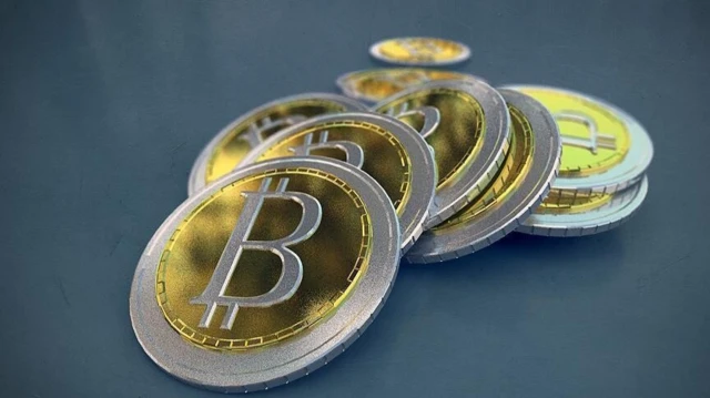 Bitcoin surges past $70,000 on falling US yields, regulatory hopes Bitcoin surges past $70,000 on falling US yields, regulatory hopes