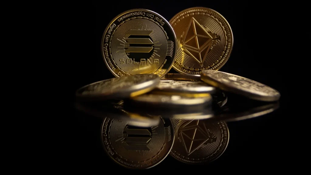 Fidelity Allows Ethereum, Solana ETFs to Stake Up to 100% of Holdings, With 85% of Rewards Going to Funds Fidelity Allows Ethereum, Solana ETFs to Stake Up to 100% of Holdings, With 85% of Rewards Going to Funds