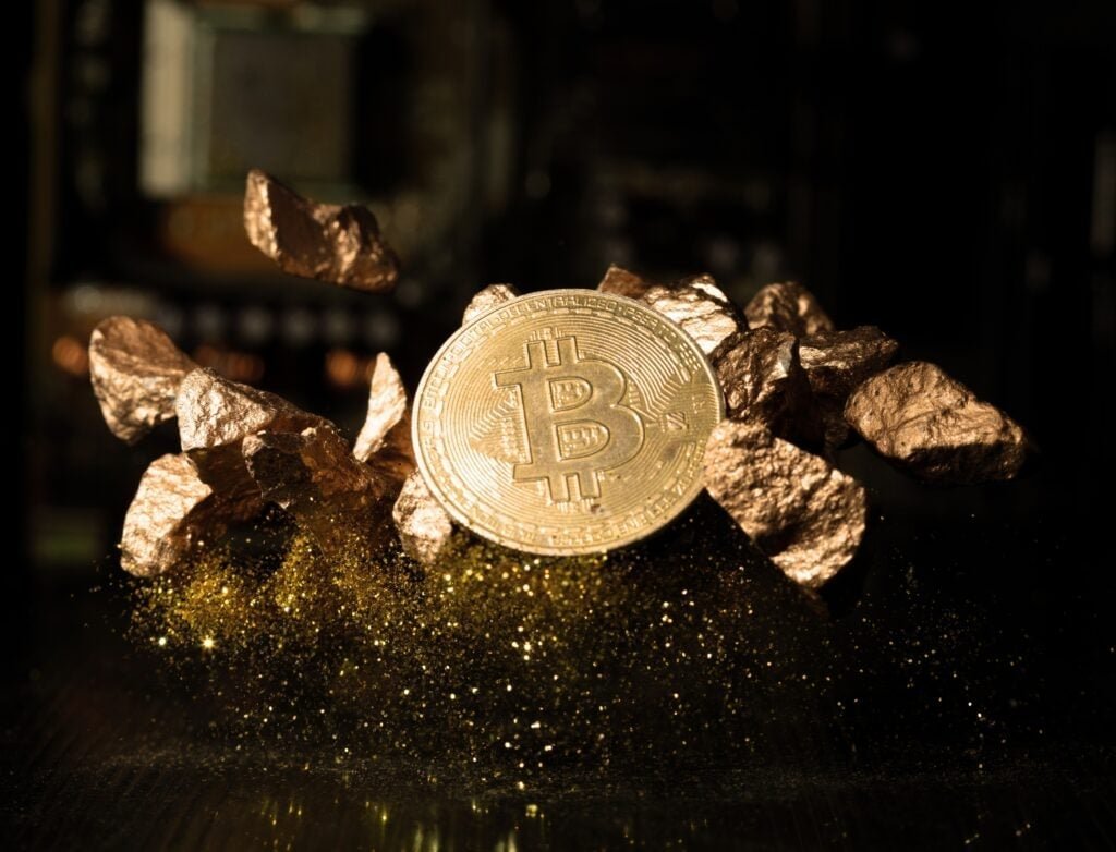 Bitcoin, Ethereum, XRP, Dogecoin Trade Sideways After Strategy’s BTC Purchase Bitcoin, Ethereum, XRP, Dogecoin Trade Sideways After Strategy's BTC Purchase
