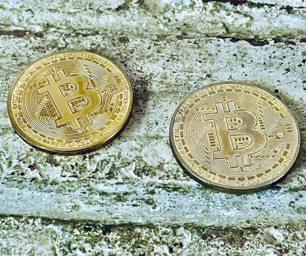 Edelman Financial Engines’ Bitcoin ETF Position Now Exceeds Its Amazon Holdings