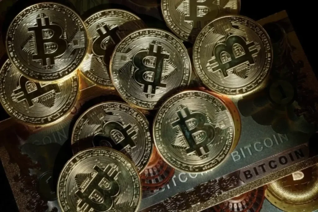 Bitcoin Tops $75,000 Intraday as Some Analysts Call Rally Overdone Bitcoin Tops $75,000 Intraday as Some Analysts Call Rally Overdone