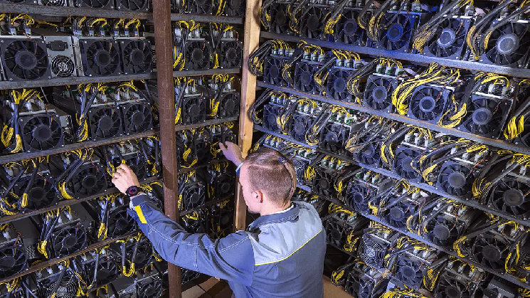 EU Carbon Taxes Push Bitcoin Mining to Russia, Study Claims EU Carbon Taxes Push Bitcoin Mining to Russia, Study Claims