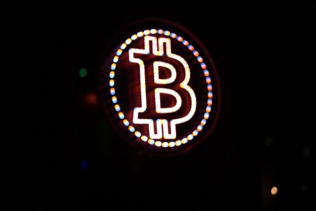 Fed Study: Bitcoin Beliefs Drive Buying More Than Demographics