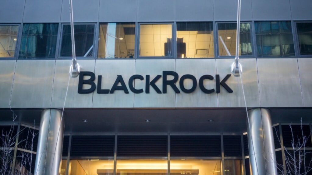 Blackrock Believes Bitcoin’s Investment Case Holds Despite 50% Drop Blackrock Believes Bitcoin's Investment Case Holds Despite 50% Drop