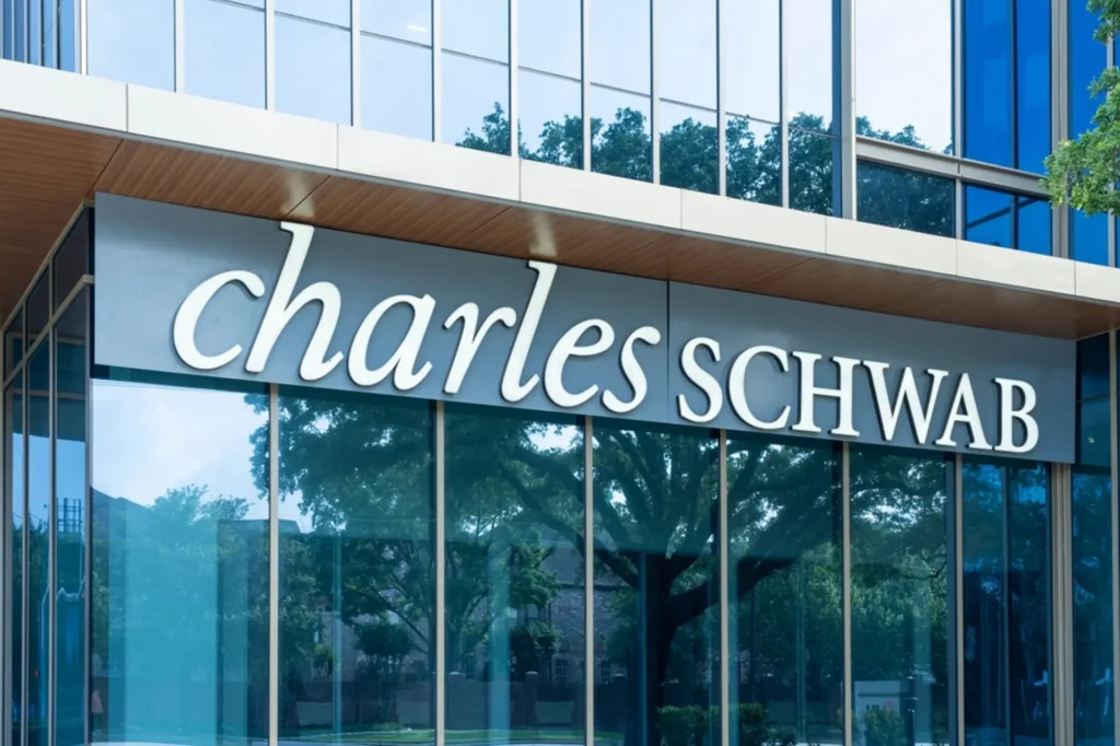 Charles Schwab to Add SOL, AVAX, LINK Trading on Crypto Platform Charles Schwab to Add SOL, AVAX, LINK Trading on Crypto Platform