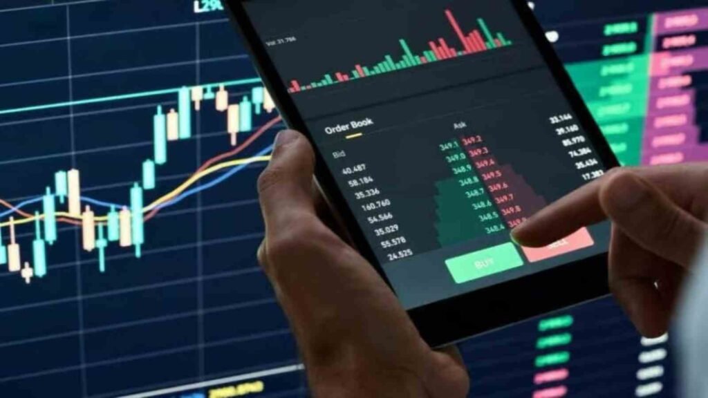 How Diversification Helps Reduce Risk in Crypto Investing How Diversification Helps Reduce Risk in Crypto Investing